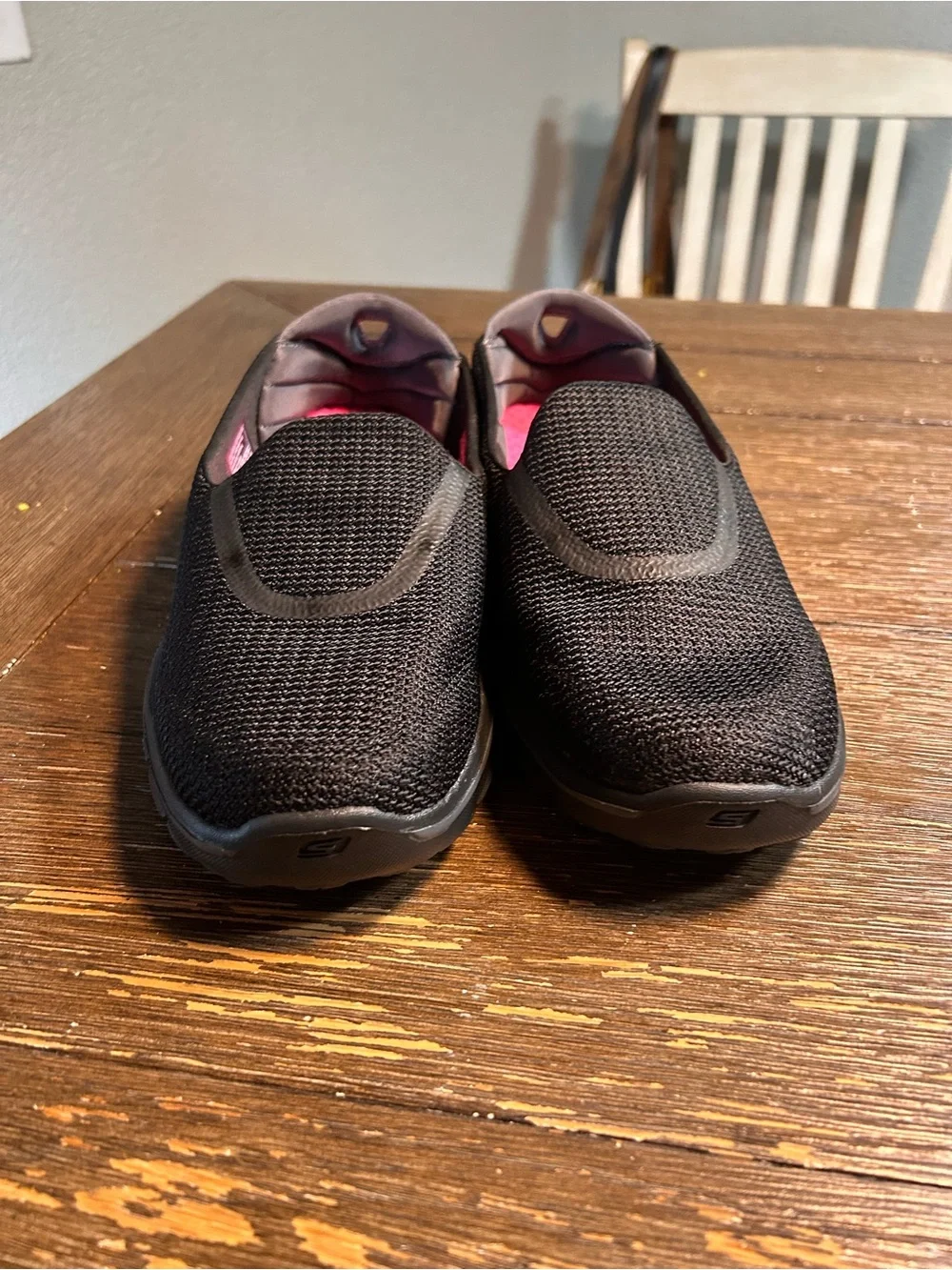 Skechers go walk 3 size 10
